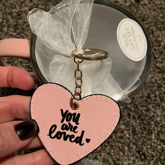 Dayna Lee Valentine’s mug - Picture 2 of 4